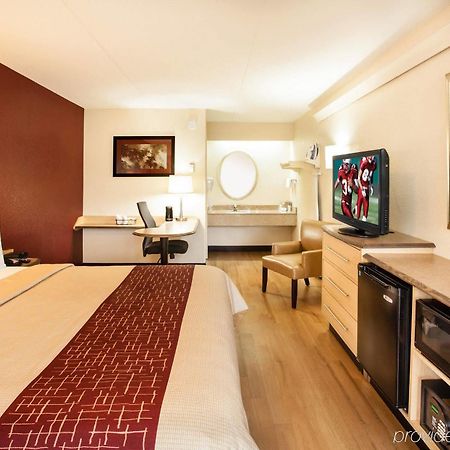 Red Roof Inn Detroit Metro Airport - Тейлор Екстер'єр фото
