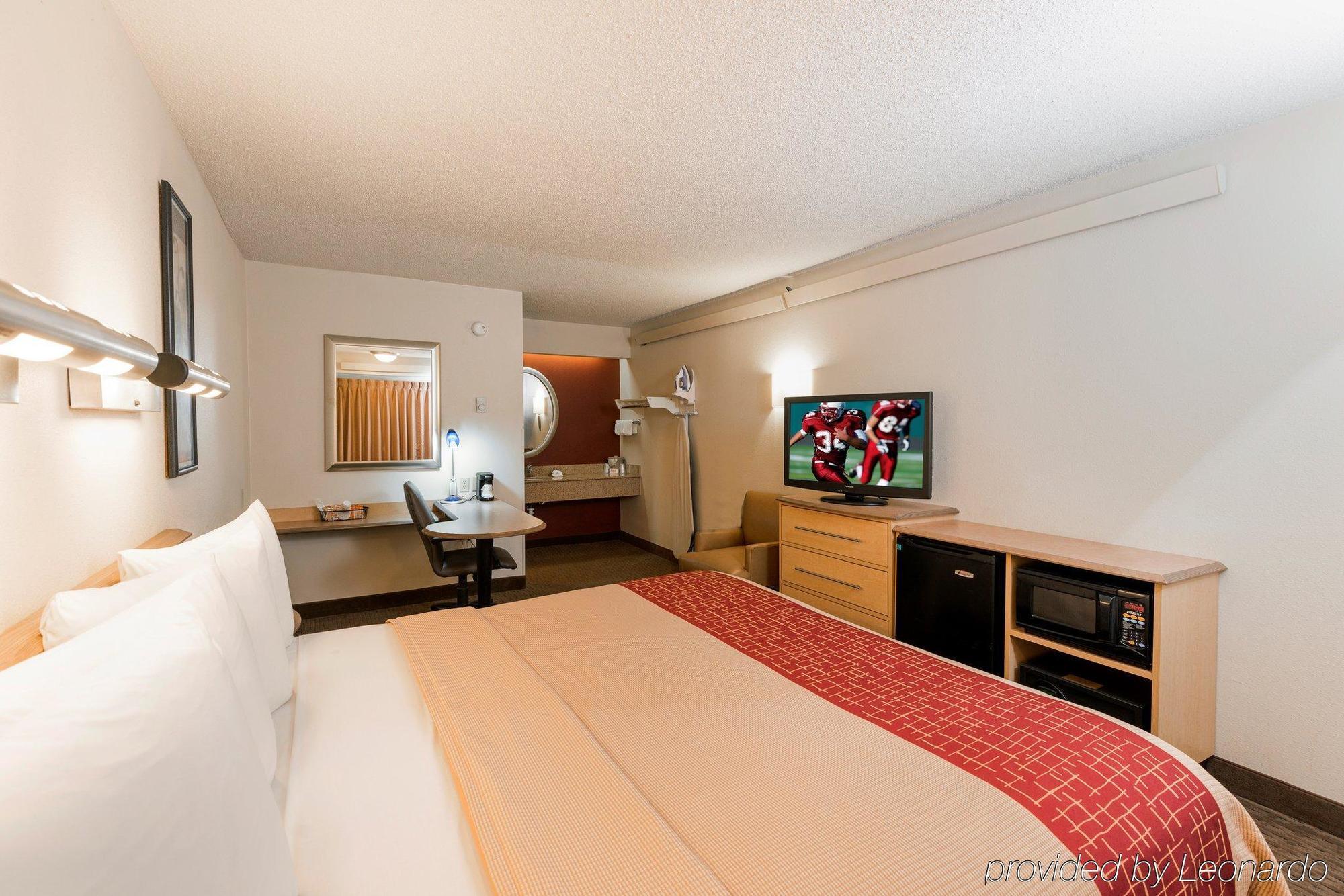 Red Roof Inn Detroit Metro Airport - Тейлор Екстер'єр фото